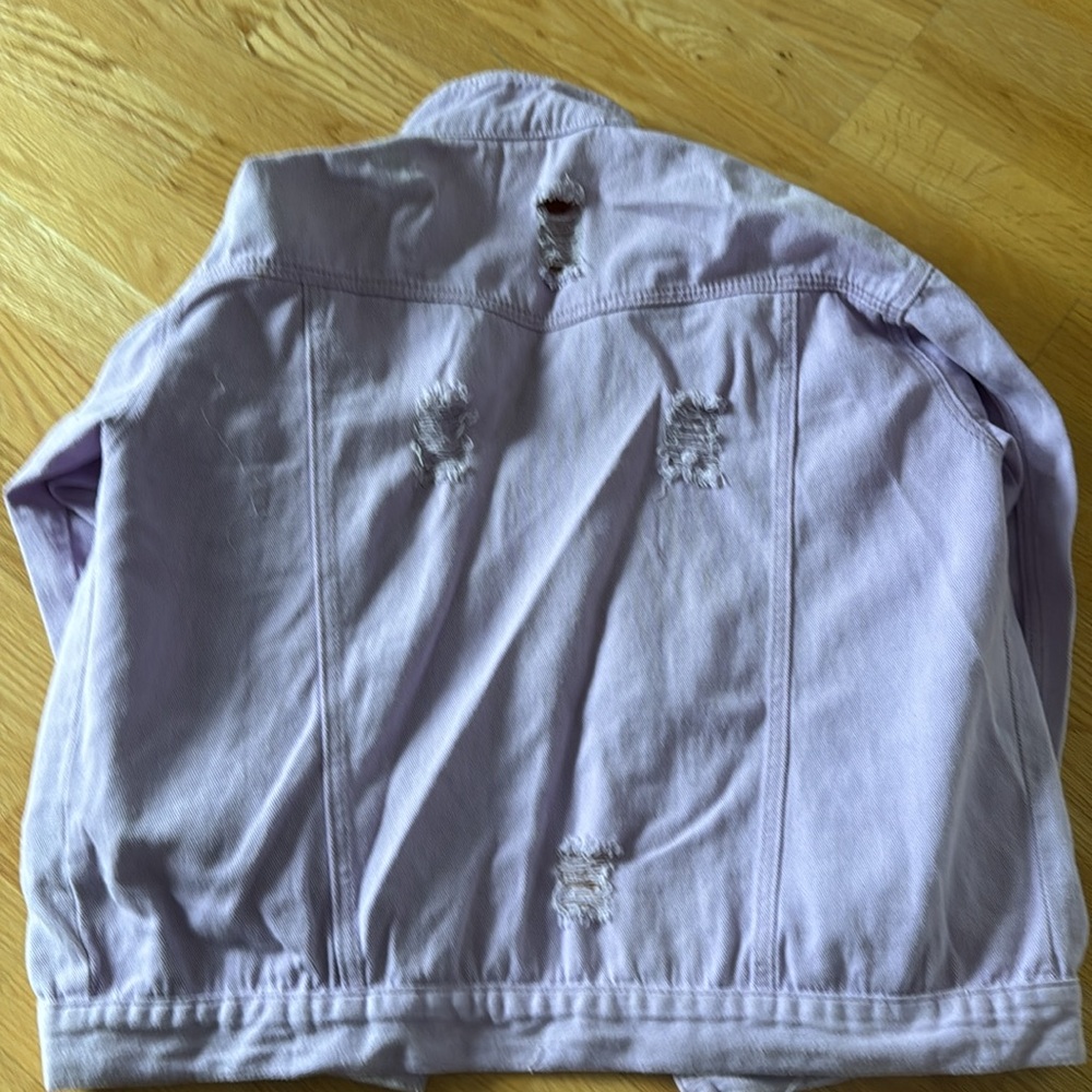 Distressed lavender denim jacket - Picture 7 of 7